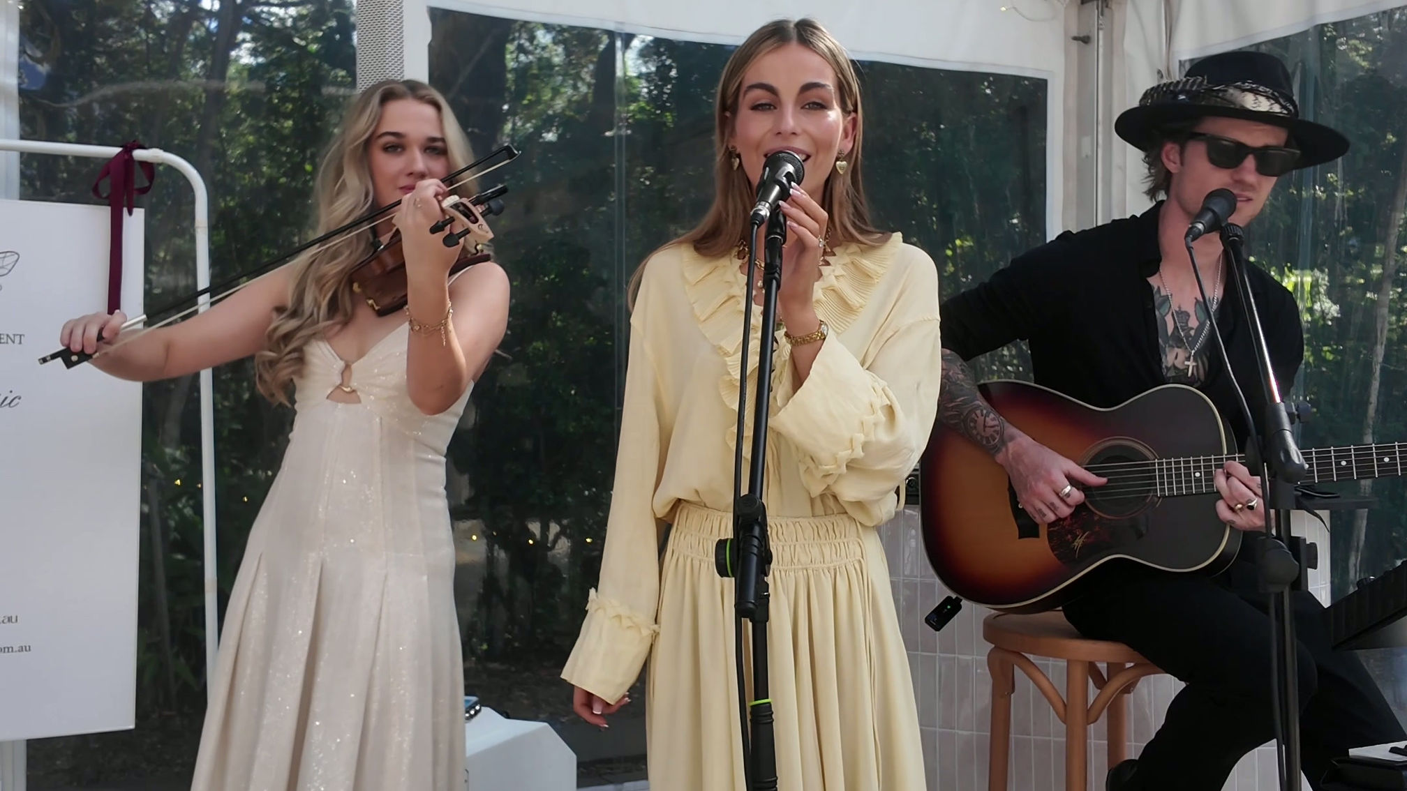Apiary Trio - All The Small Things